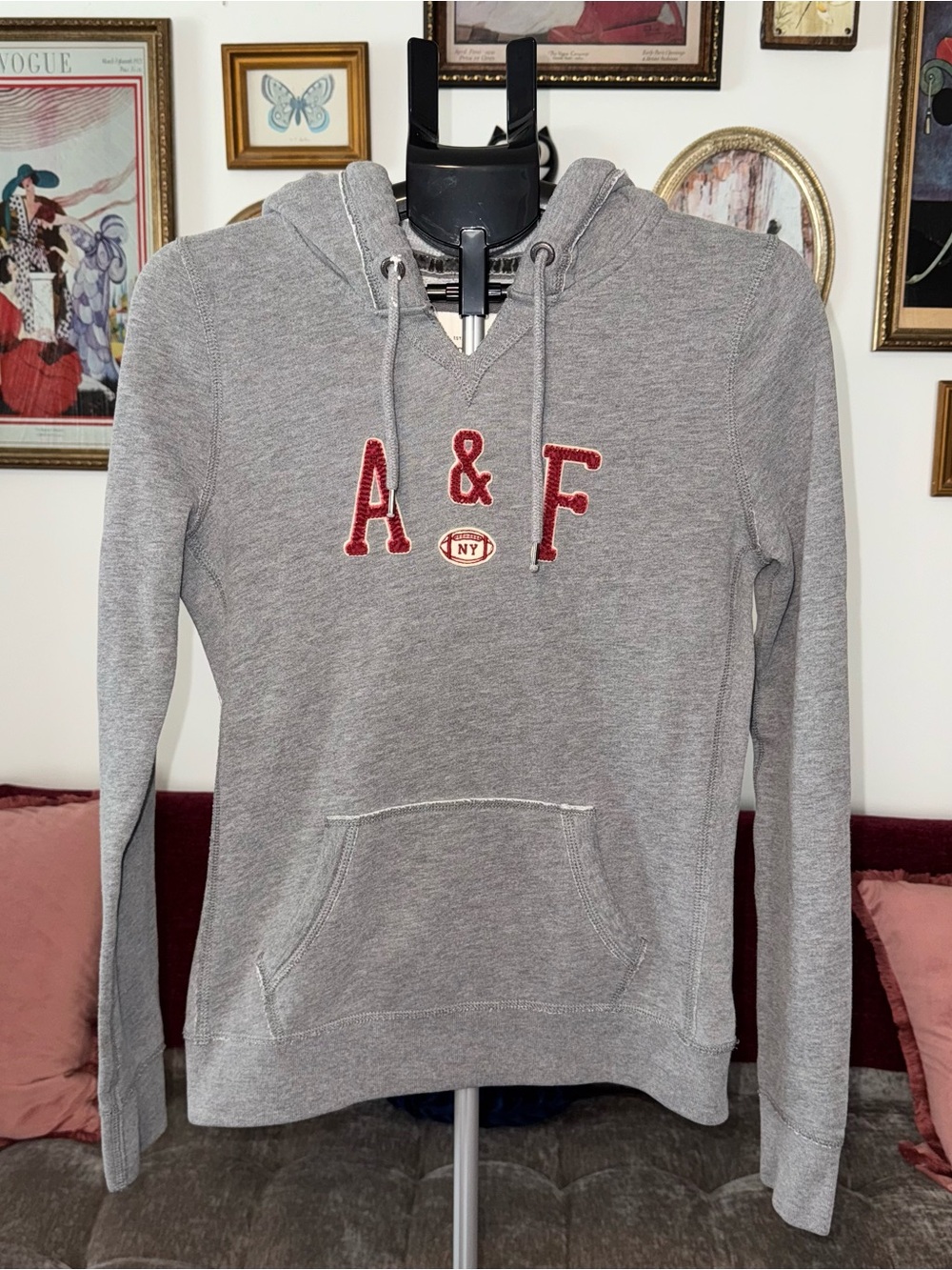 Y2K Abercrombie & Fitch Gray Hoodie with Burgundy Appliqué